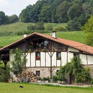 Auberge de jeunesse Otardi